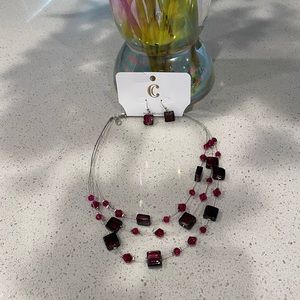 Adorable earrings & Necklace set